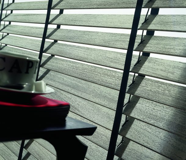 Houten jaloezieën bij de Woonspecialist