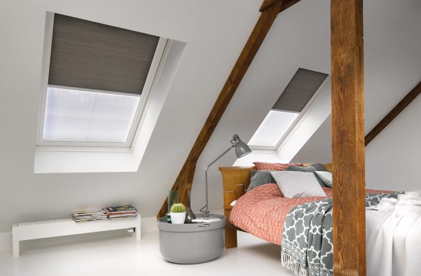 Duettes verduisterend raamdecoratie zonder boren voor dakraam | de Woonspecialist