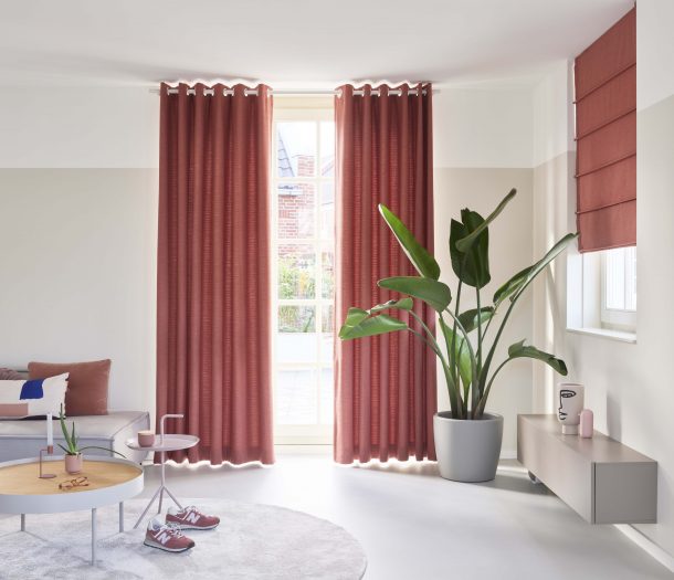 Overgordijnen in effen kleur op maat | de Woonspecialist