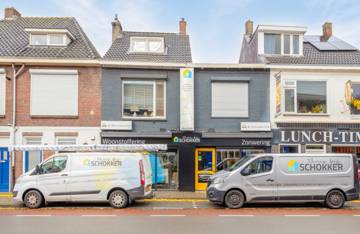 Thuis bij Schokker winkelfoto buiten