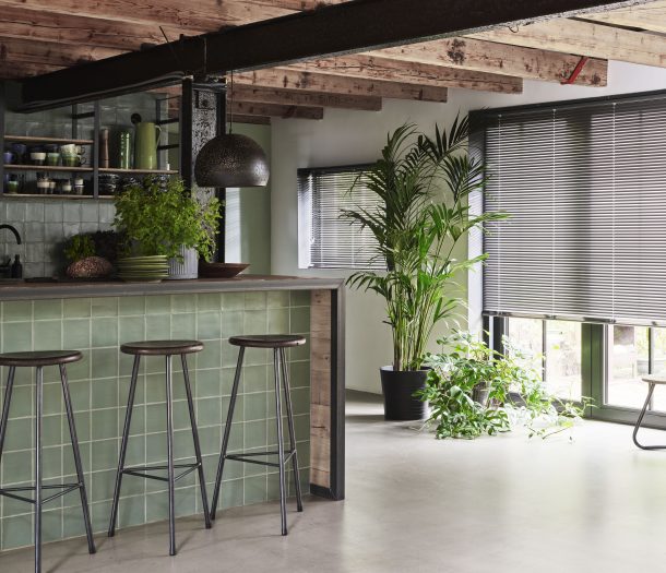 Aluminium jaloezien – bece – grijs – keuken – liggend