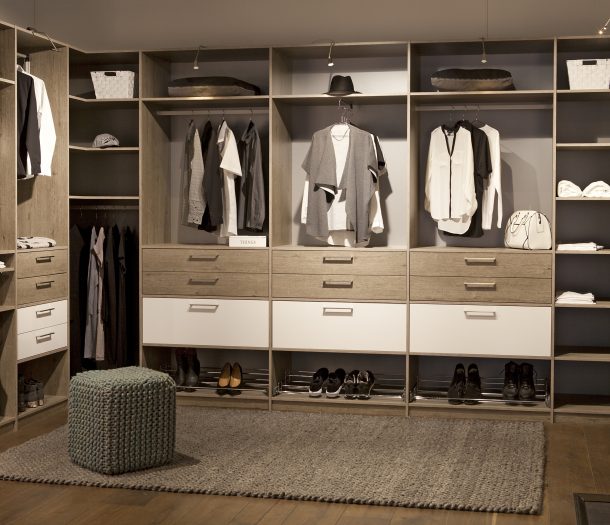 Kast op maat | Inloopkast I de Woonspecialist