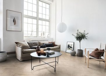 Medium-5426_Virginia_oak_soft-timber-herringbone_livingroom_landscape