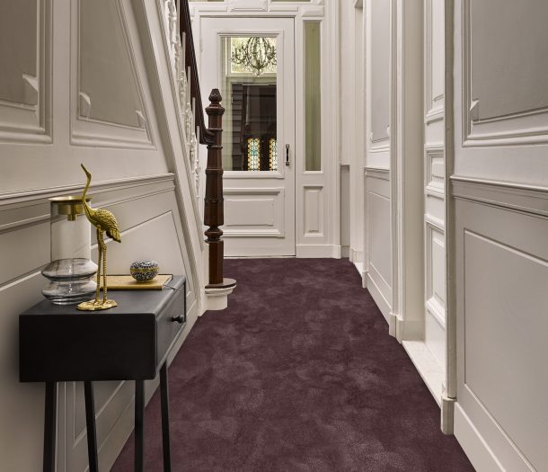 Tapijt – Parada _ Entrada – Seda Silky – bordeaux – rood – hal – sfeerfoto -staand