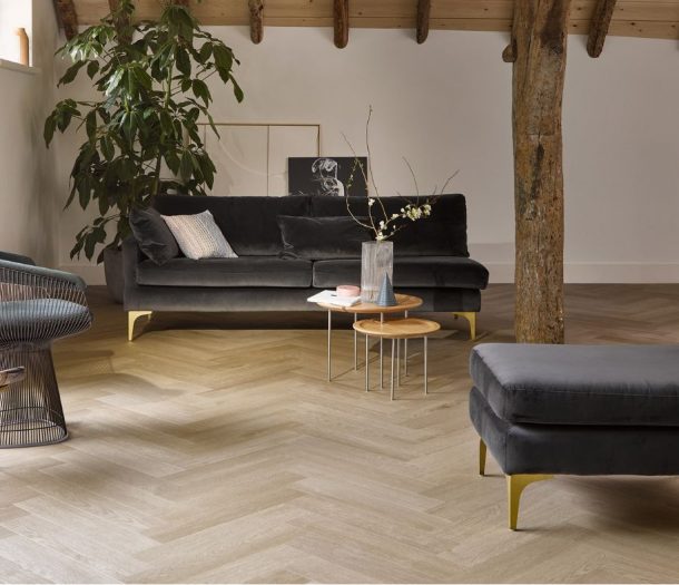 Tarkett Chatillon Oak beige visgraat