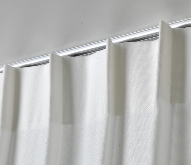 De juiste confectie voor perfecte gordijnen vind je bij de Woonspecialist!a