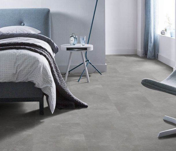 Ambiant – pvc – materialo – tegellook – slaapkamer – sfeerfoto – liggend