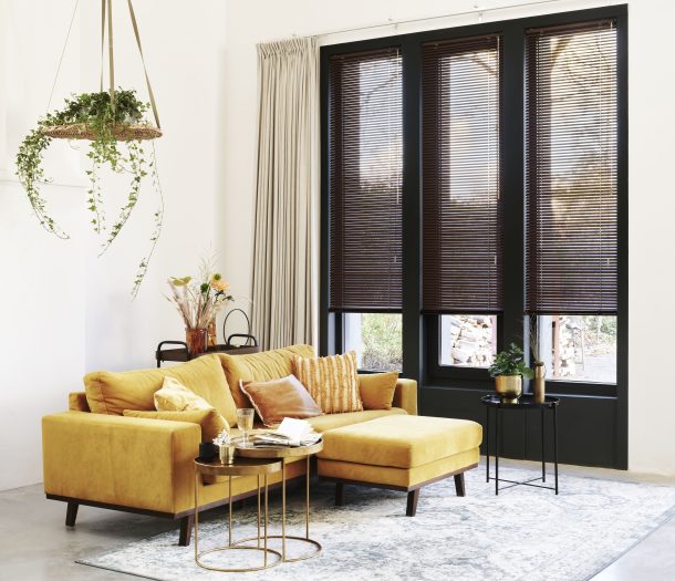 Gordijnen en jaloezien combineren
