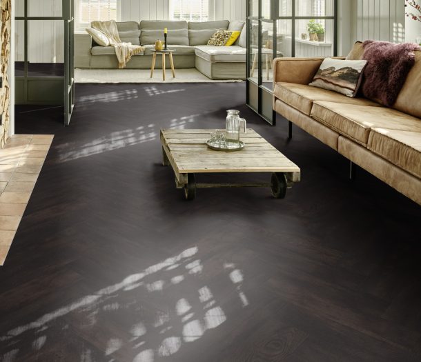 Moduelo – Roots – Zwart – Visgraat – PVC – Woonkamer