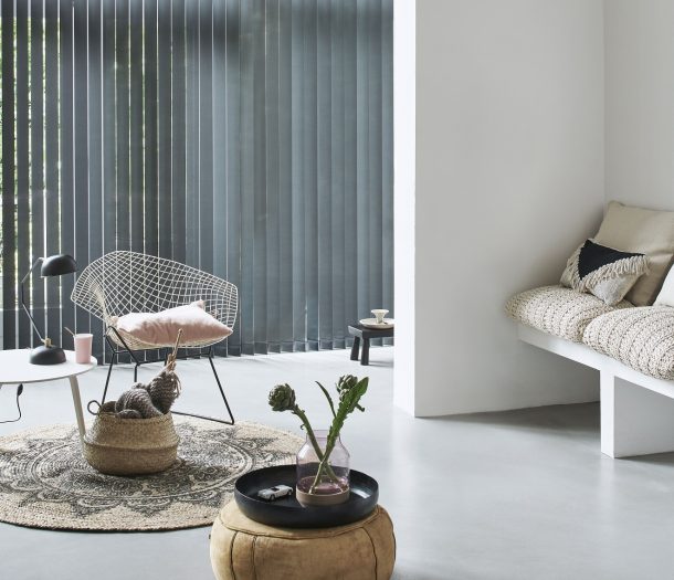 verticale jaloezieën woonkamer