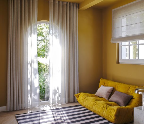 De juiste confectie voor perfecte gordijnen vind je bij de Woonspecialist!a