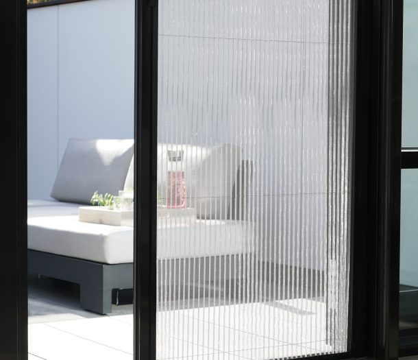 Plisse schuifdeurhor van Multisol