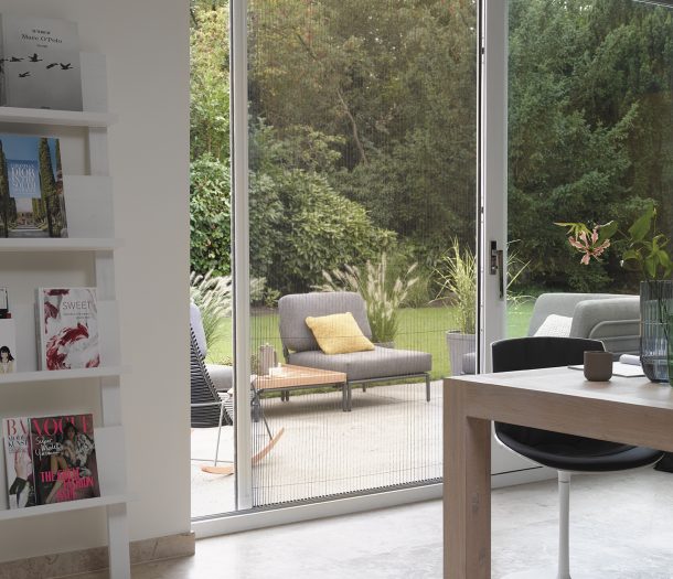 Schuif hordeur van Plissé