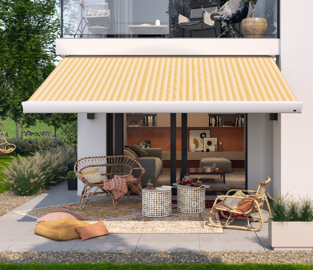 Knikarmscherm geel gestreept van Luxaflex