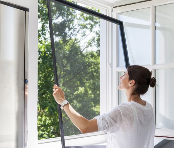 Inzethor van Unilux voor een draaikiepraam